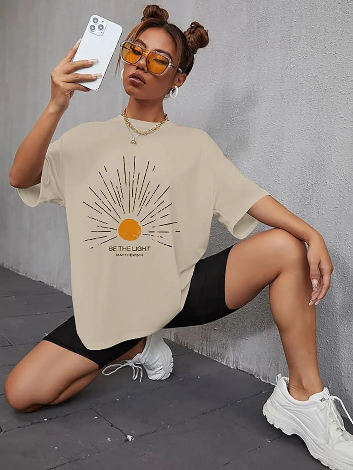 Christian Oversized Shirts Woman Be The Light Jesus Faith Bible Verse Tshirt Casual Christians Inspirational Tee Top