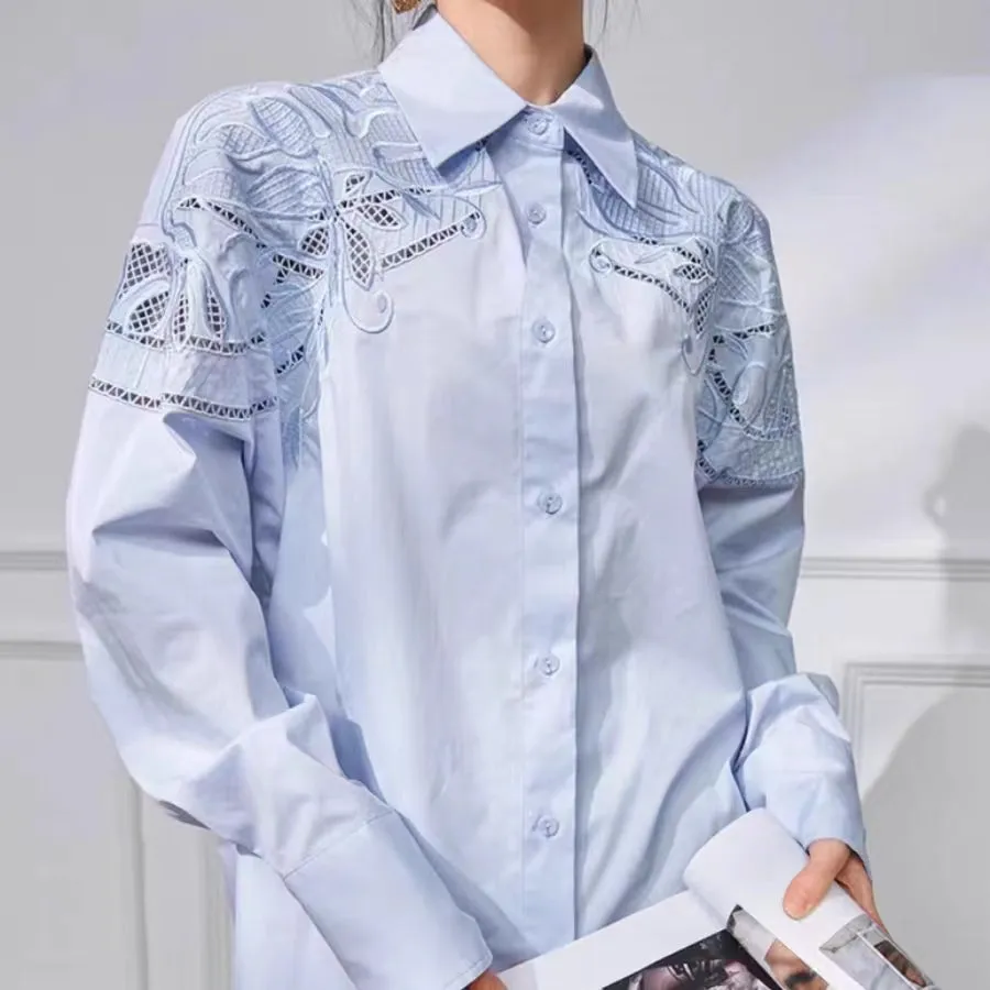 Laura – Embroidered Hollow-Out Mid-Length Blouse