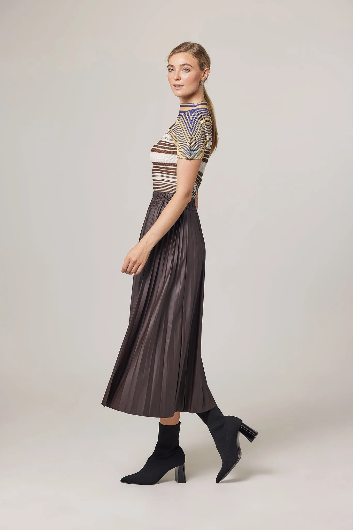 Nadia Stripe and Check 3D Honeycomb Top