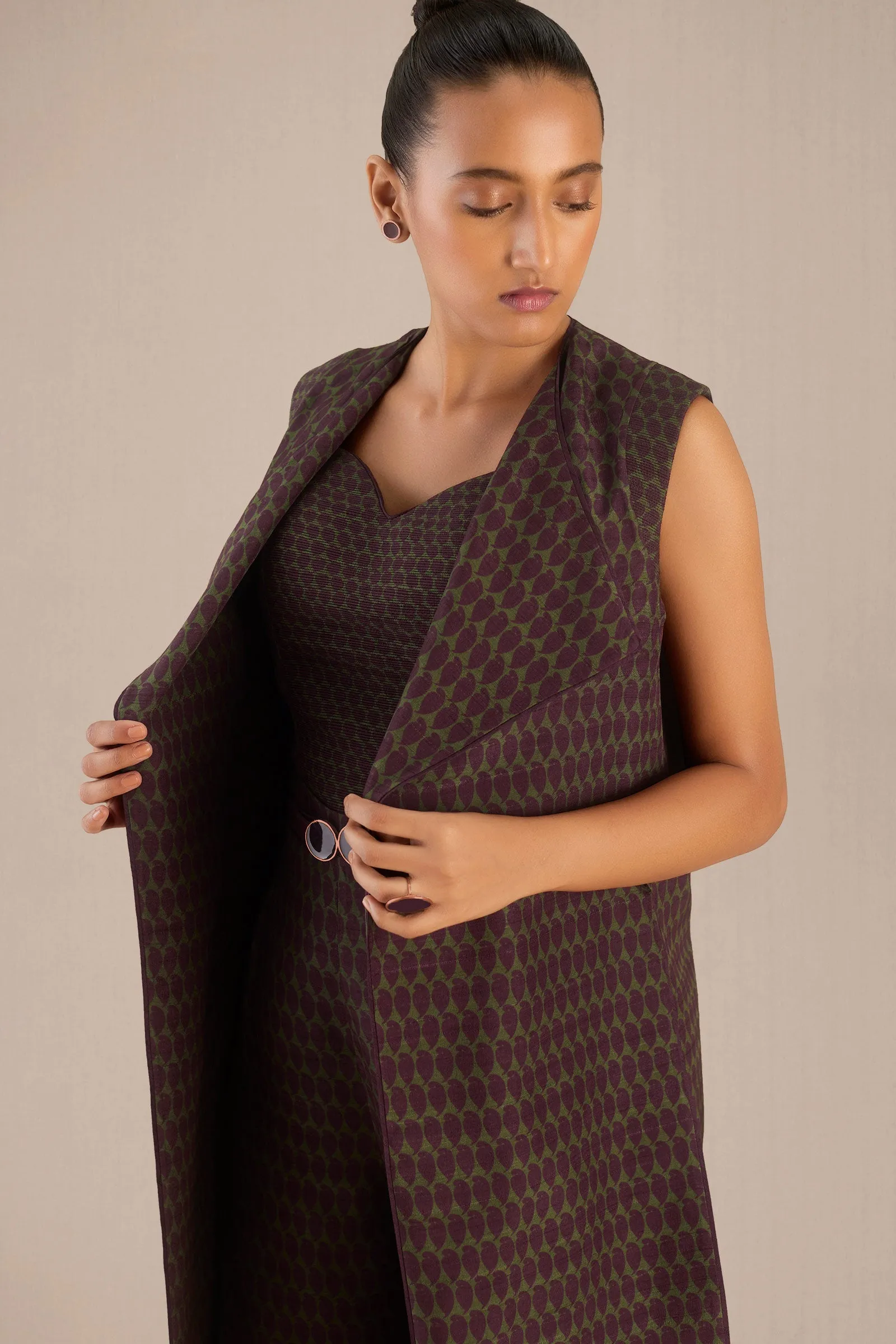 Nisa Cape Set