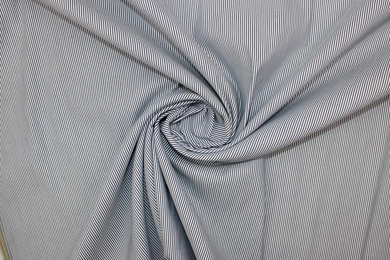 Reversible Stretchy Pinstriped Cotton - Gray/White