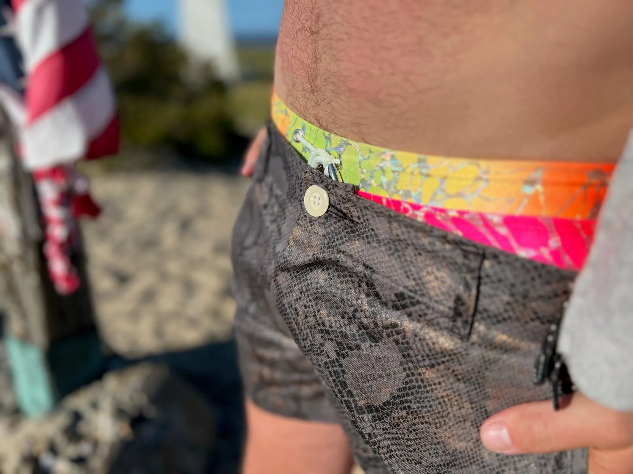 stretchy serpent gold short
