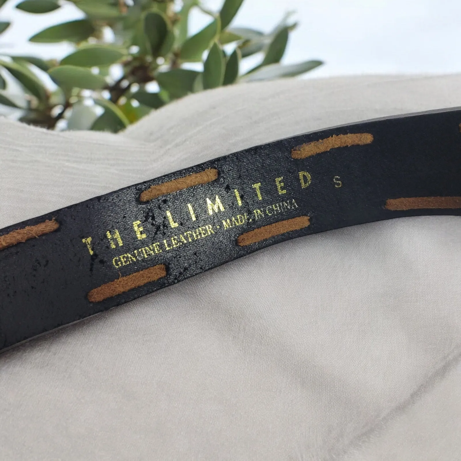 The Limited Leather Belt Black Buckle Vintage 90s Classic Knotted Sturdy Size Small