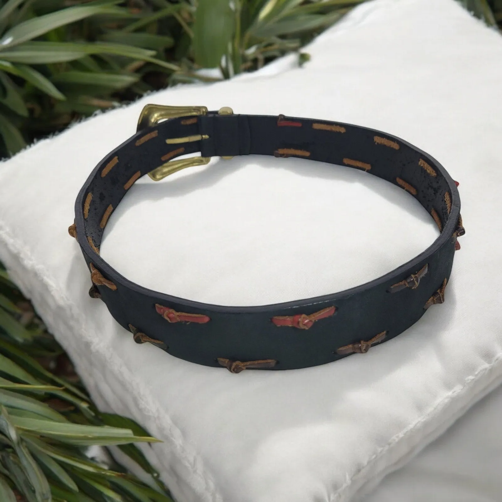 The Limited Leather Belt Black Buckle Vintage 90s Classic Knotted Sturdy Size Small