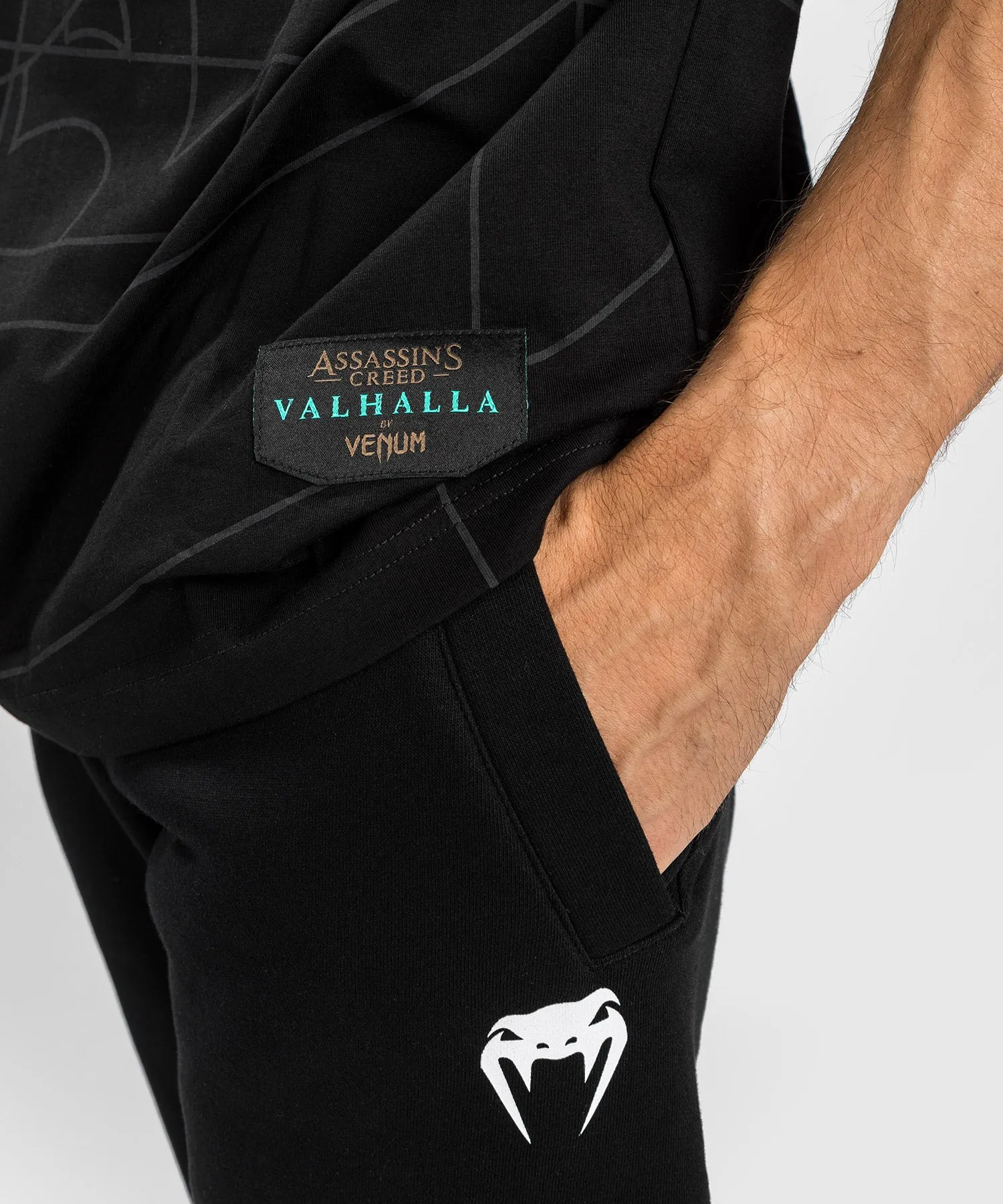 Venum Assassin's Creed Reloaded T-Shirt - Black